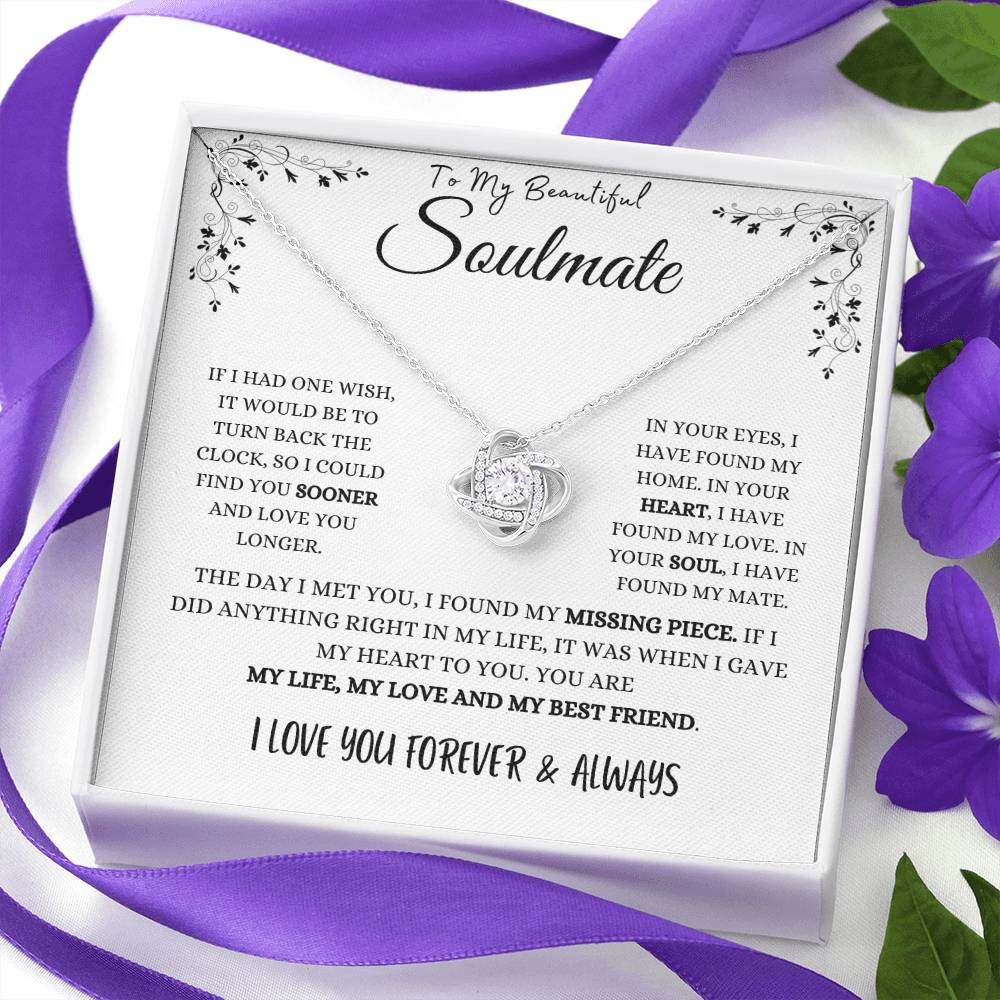 Soulmate_LoveKnot Necklace