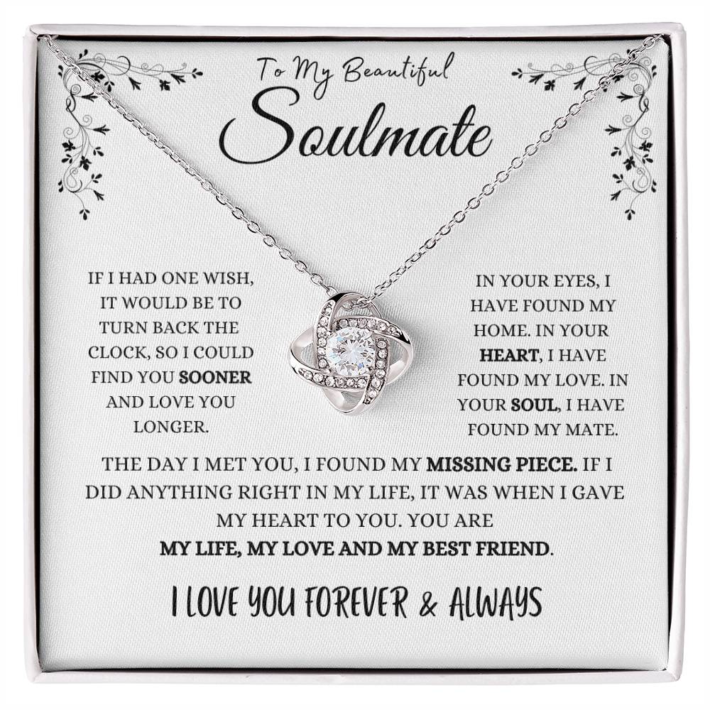 Soulmate_LoveKnot Necklace