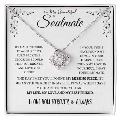 Soulmate_LoveKnot Necklace