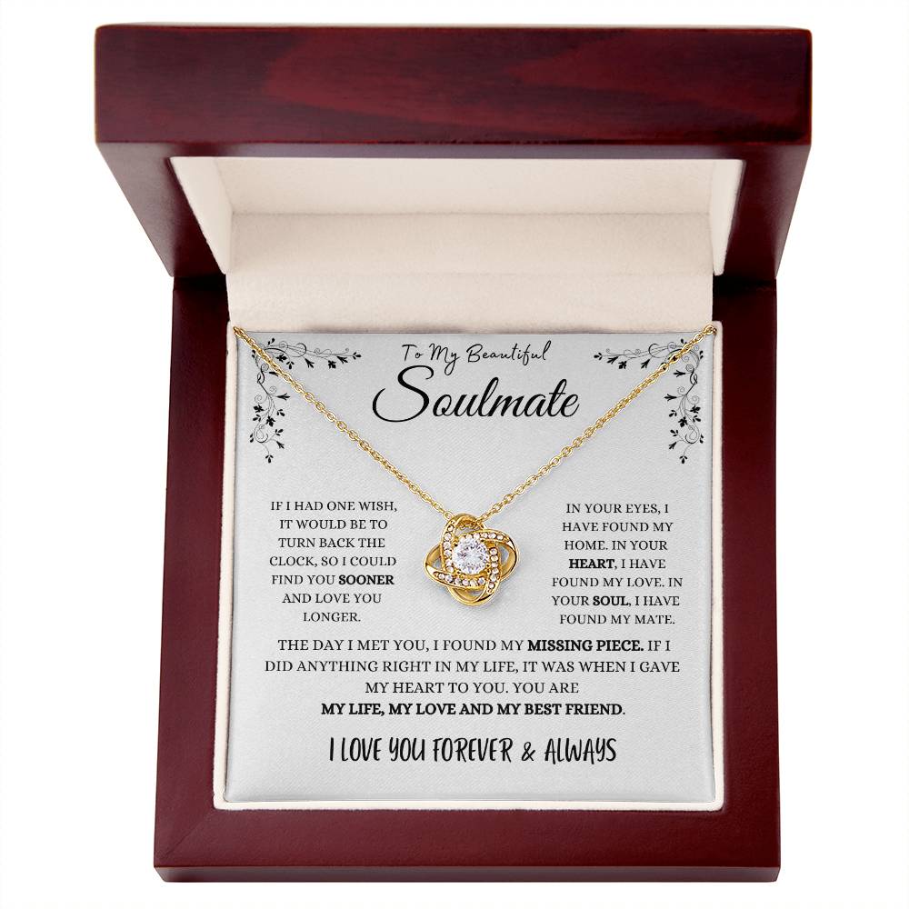 Soulmate_LoveKnot Necklace