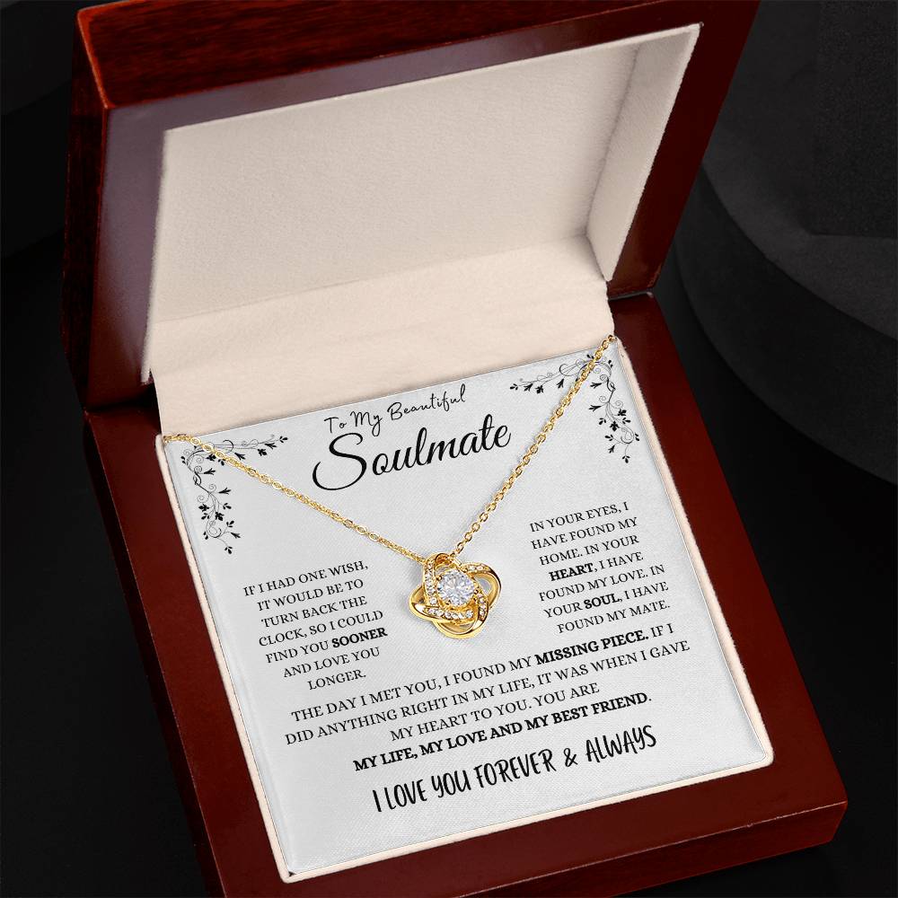 Soulmate_LoveKnot Necklace