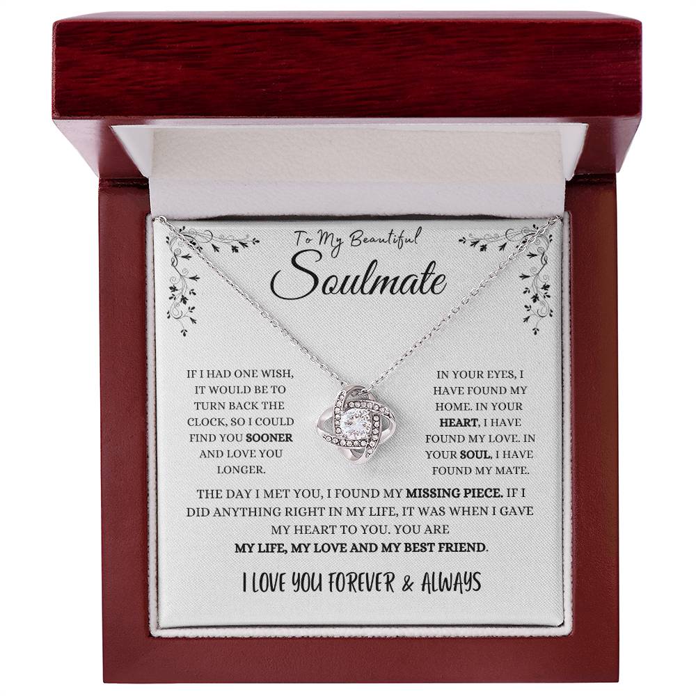Soulmate_LoveKnot Necklace